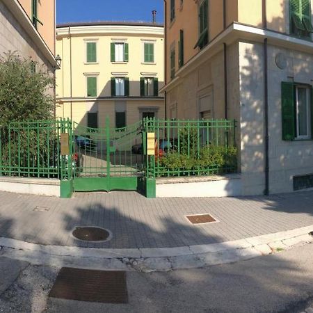 라킬라 A Casa Di Noemi B&B 외부 사진